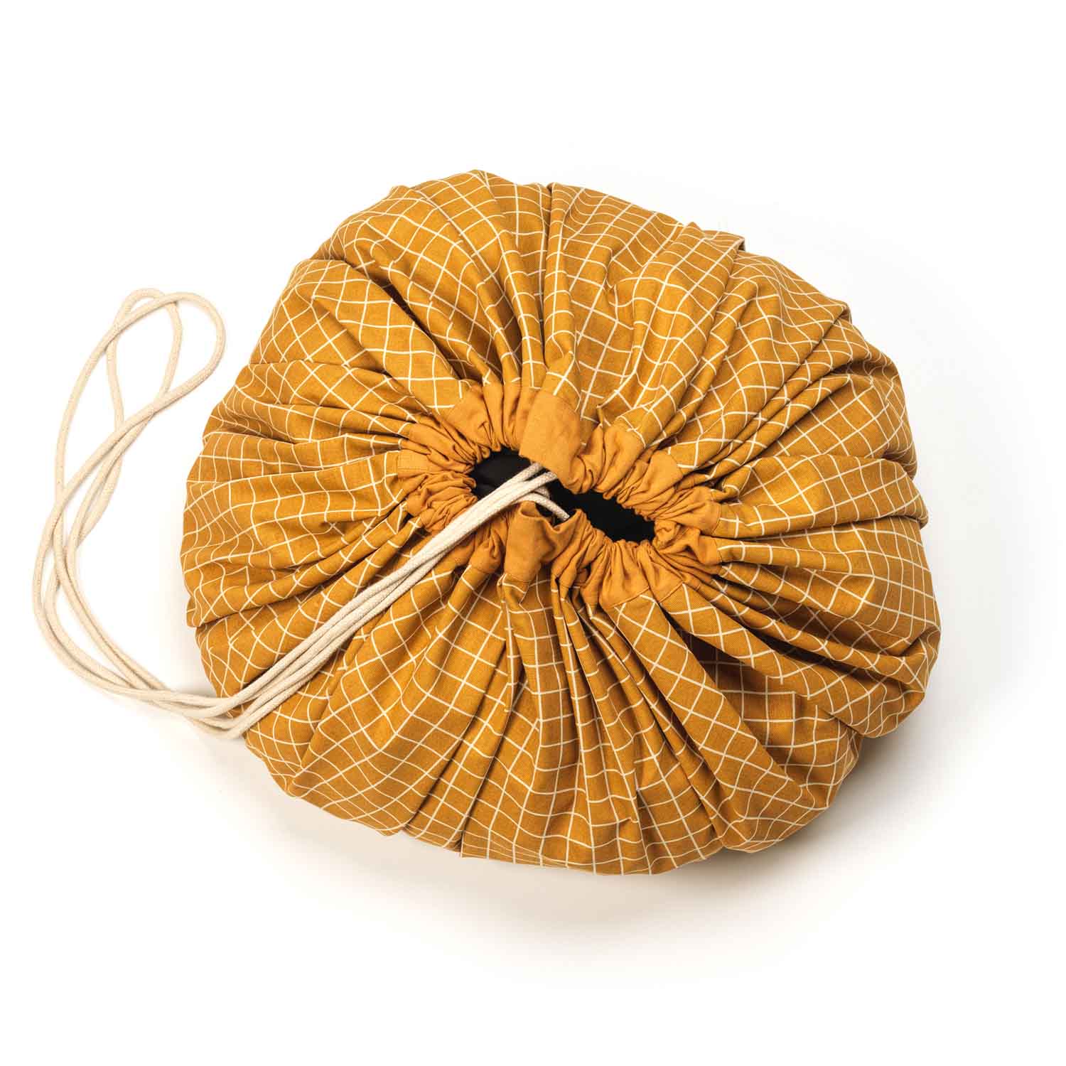 detail picture of closed organic grid mustard storage bag